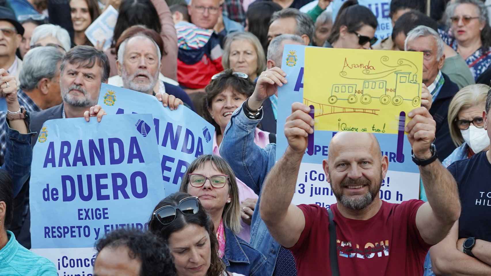 Concentración en Aranda de Duero (Burgos) para reclamar más inversión en infraestructuras en la provincia