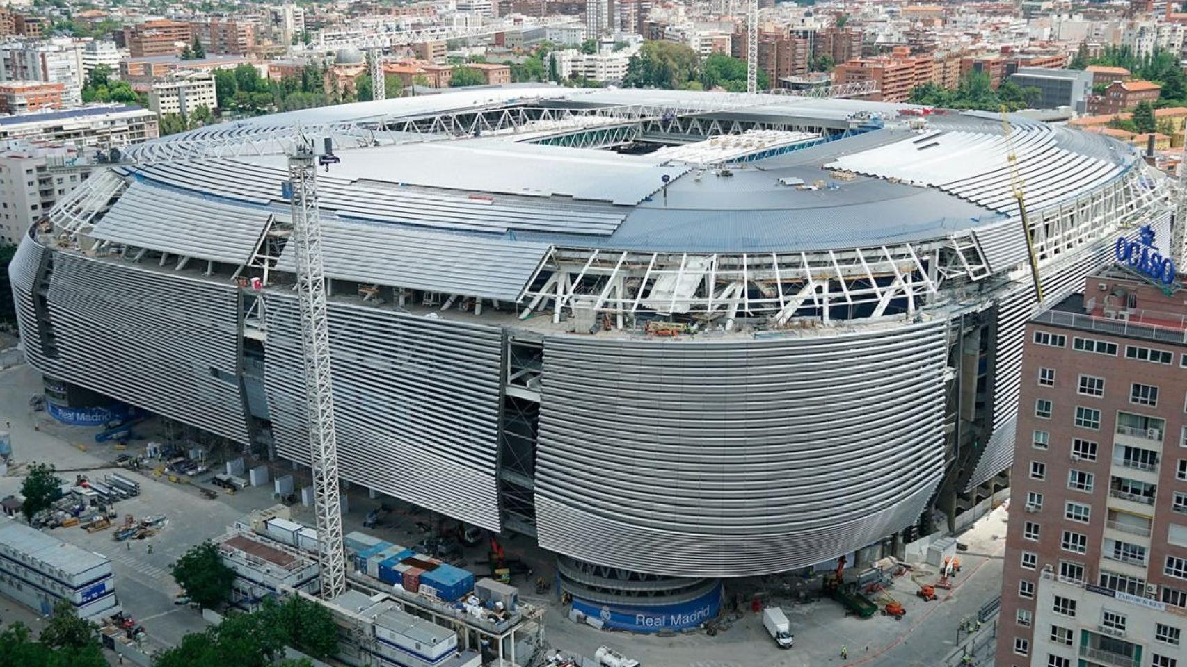 El nuevo Bernabéu durante su fase de construcción.
