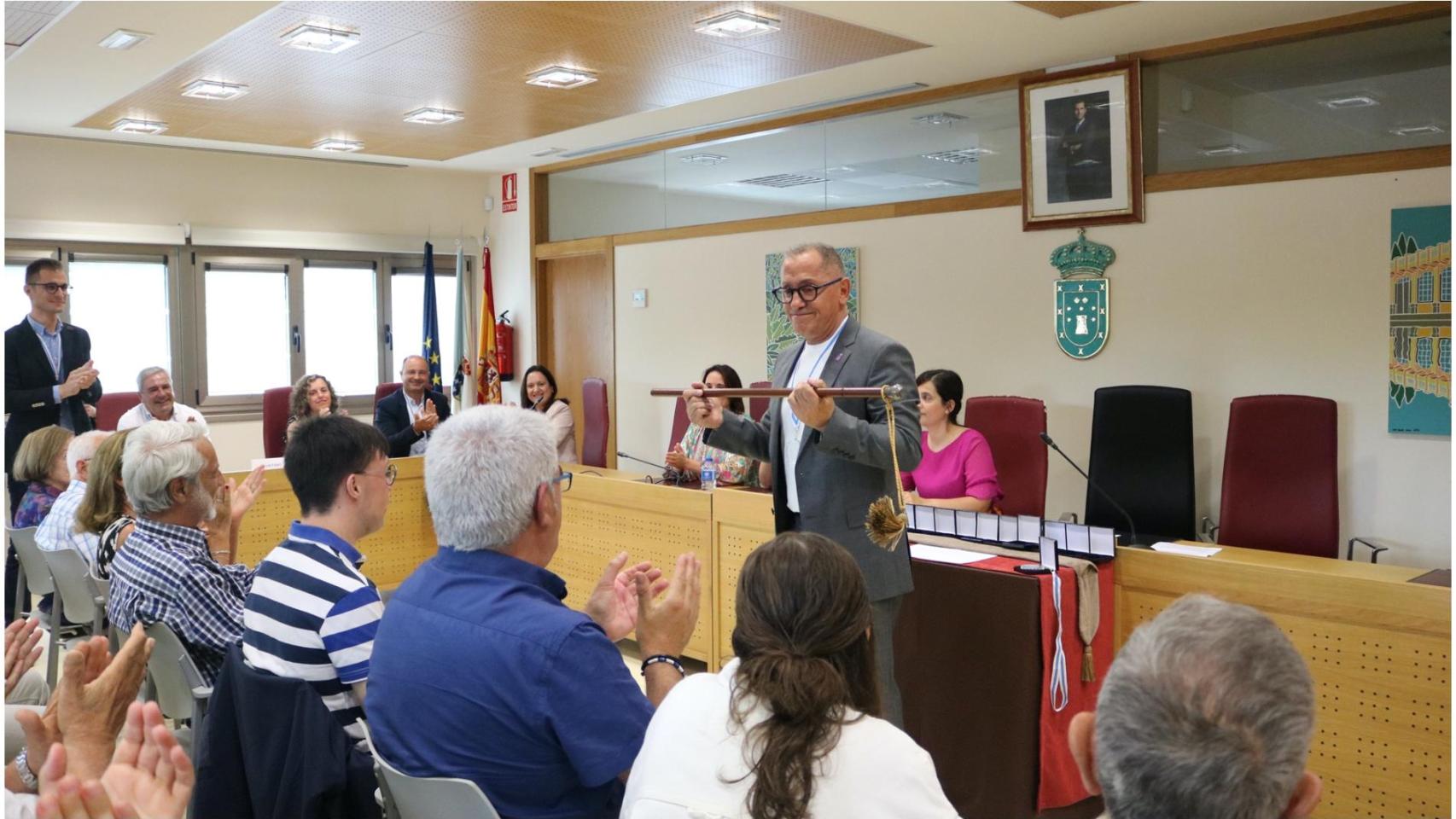 Javier Gestal tomando posesión del cargo este sábado