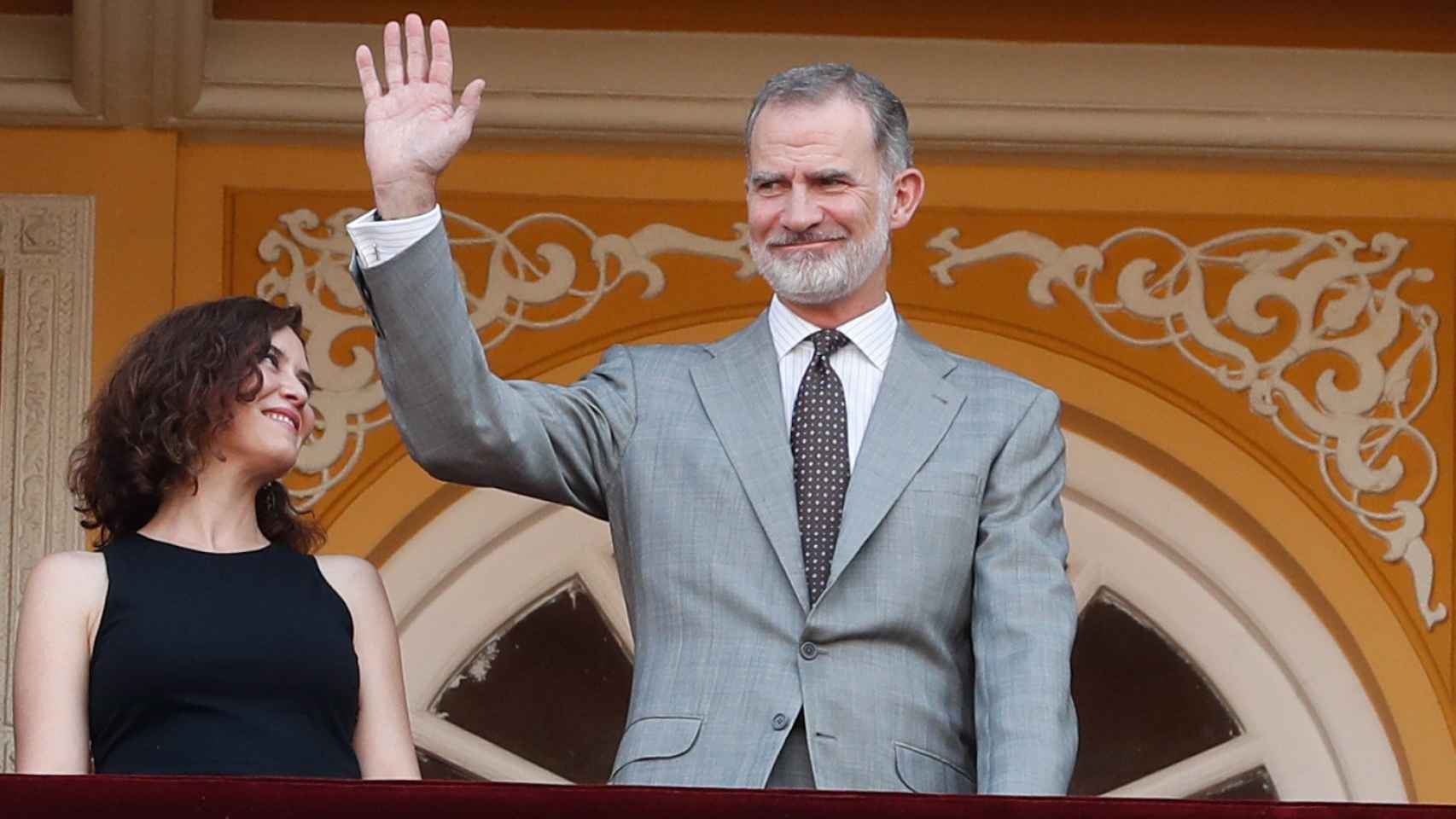 Felipe VI junto a Isabel Díaz Ayuso el 17 de junio de 2023, durante la pasada corrida de la Beneficencia.