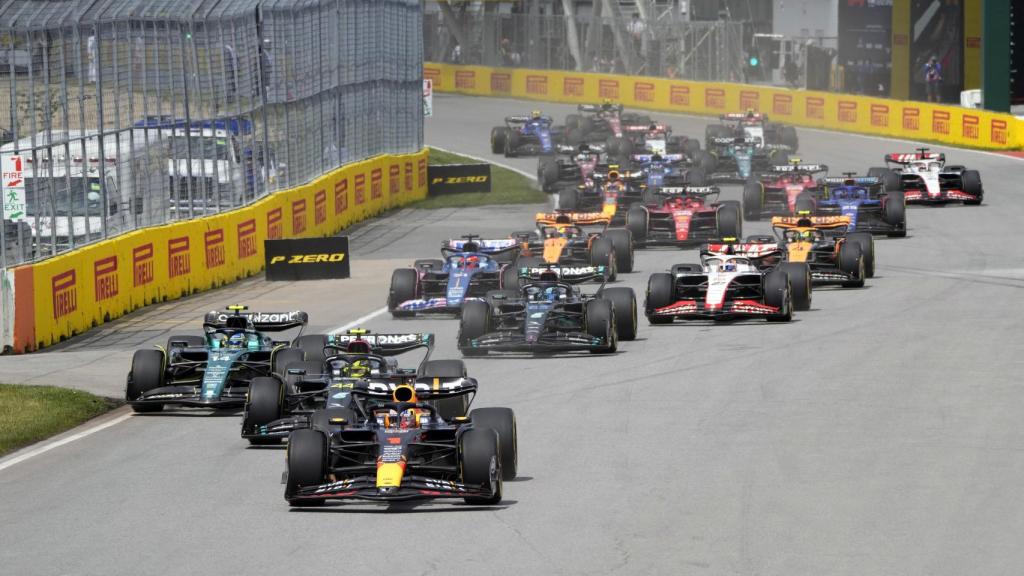 Aston Martin, Mercedes y Red Bull pugnan por la primera posición en Canadá.