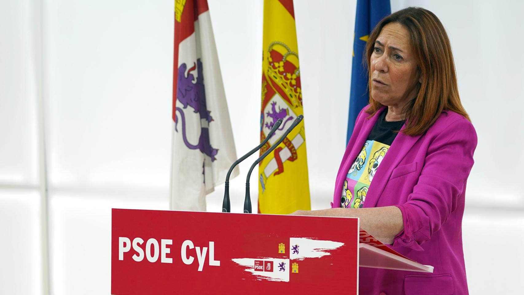 La portavoz socialista de Economía y Hacienda en las Cortes y del Comité Electoral del PSOECyL, Rosa Rubio, valora en rueda de prensa asuntos de la actualidad política de Castilla y León