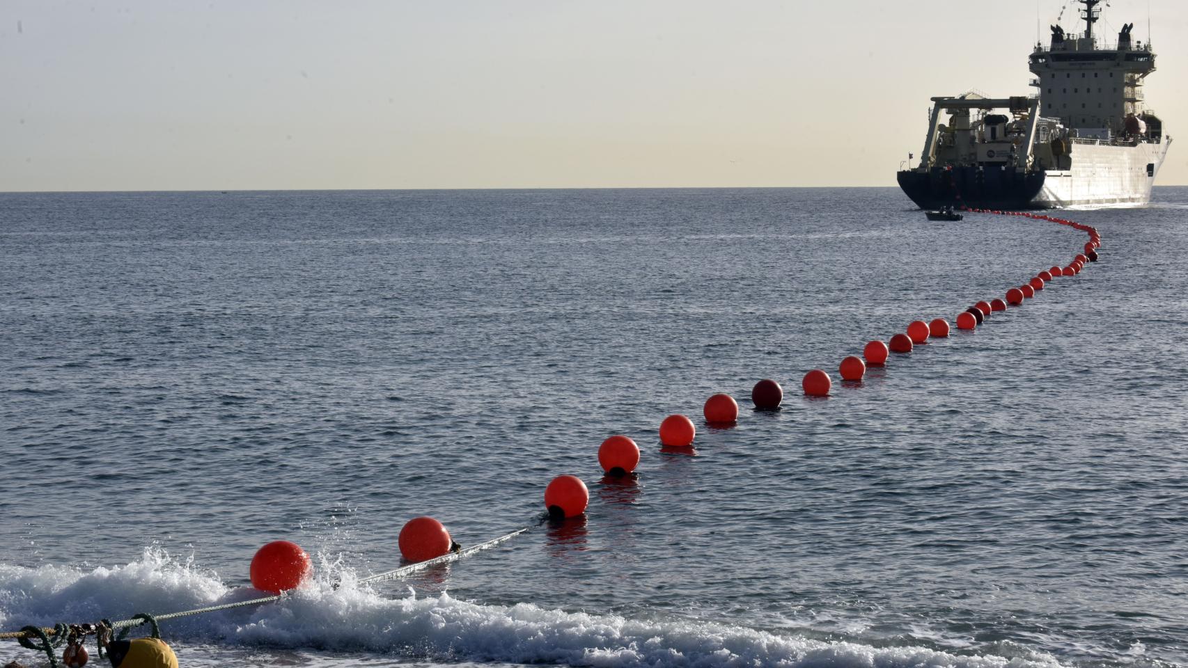 Llegada del cable submarino 2Africa a Barcelona