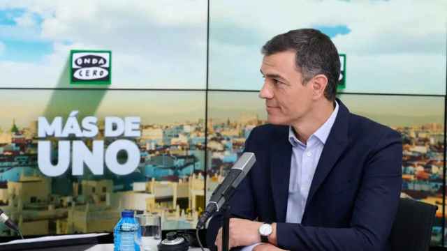 El presidente del Gobierno, Pedro Sánchez, durante su entrevista con Carlos Alsina en 'Más de Uno' de Onda Cero, este lunes por la mañana.