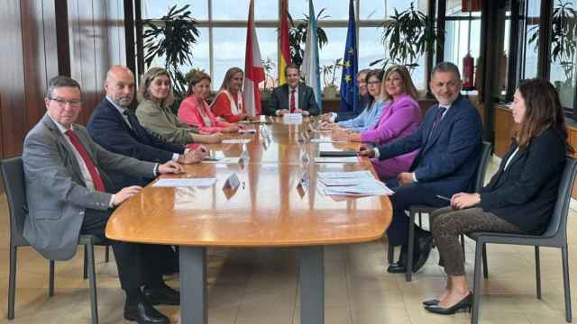 Primera reunión de la Junta de Gobierno del Concello de Vigo constituida en junio de 2023.