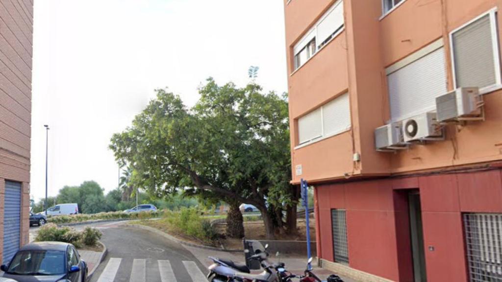 Calle Pego en Alicante, donde se ubica el Centro de Salud de San Gabriel.