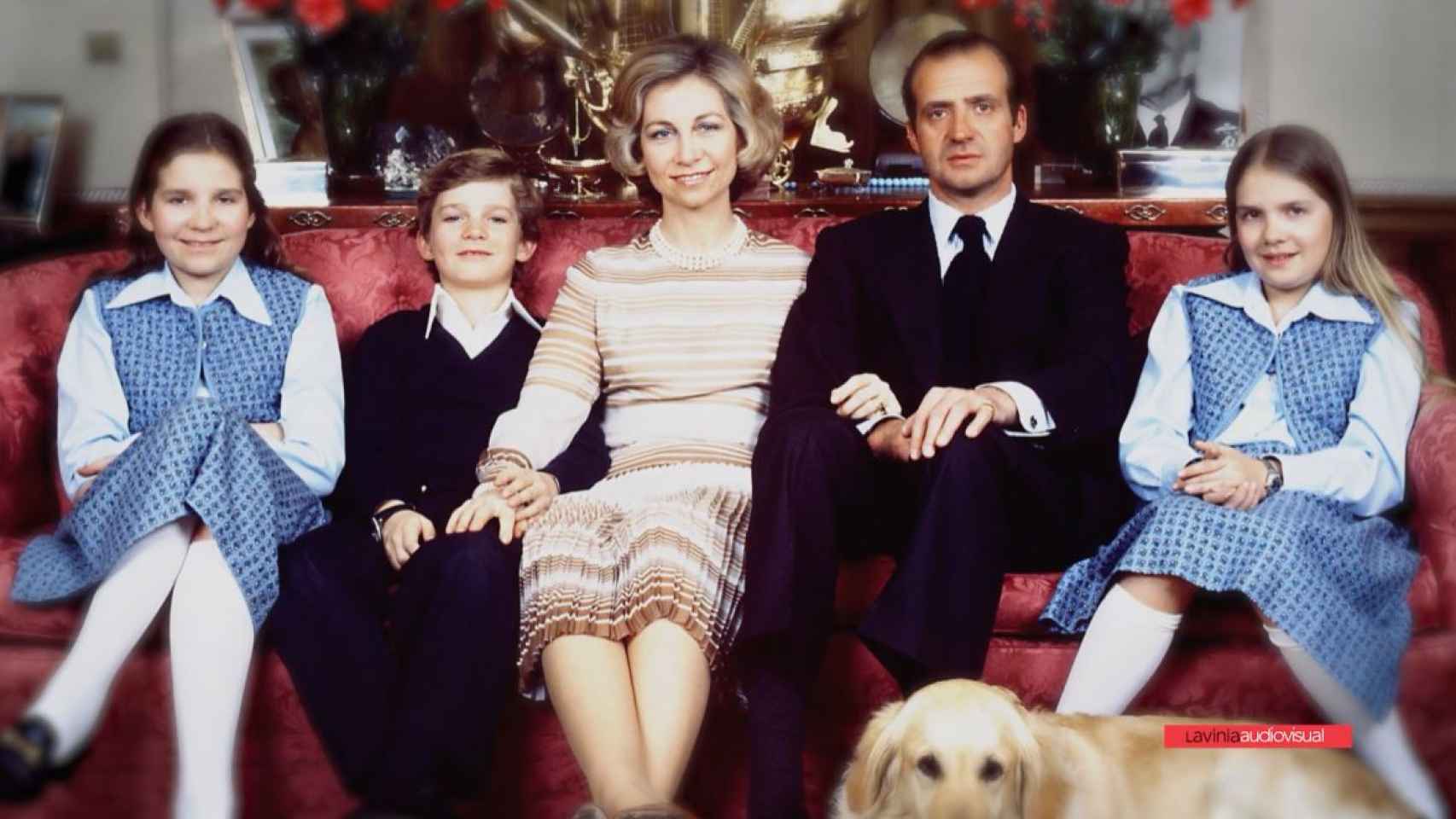 Los cinco miembros de la antigua Familia Real: Juan Carlos, Sofía, Elena, Cristina y Felipe VI.