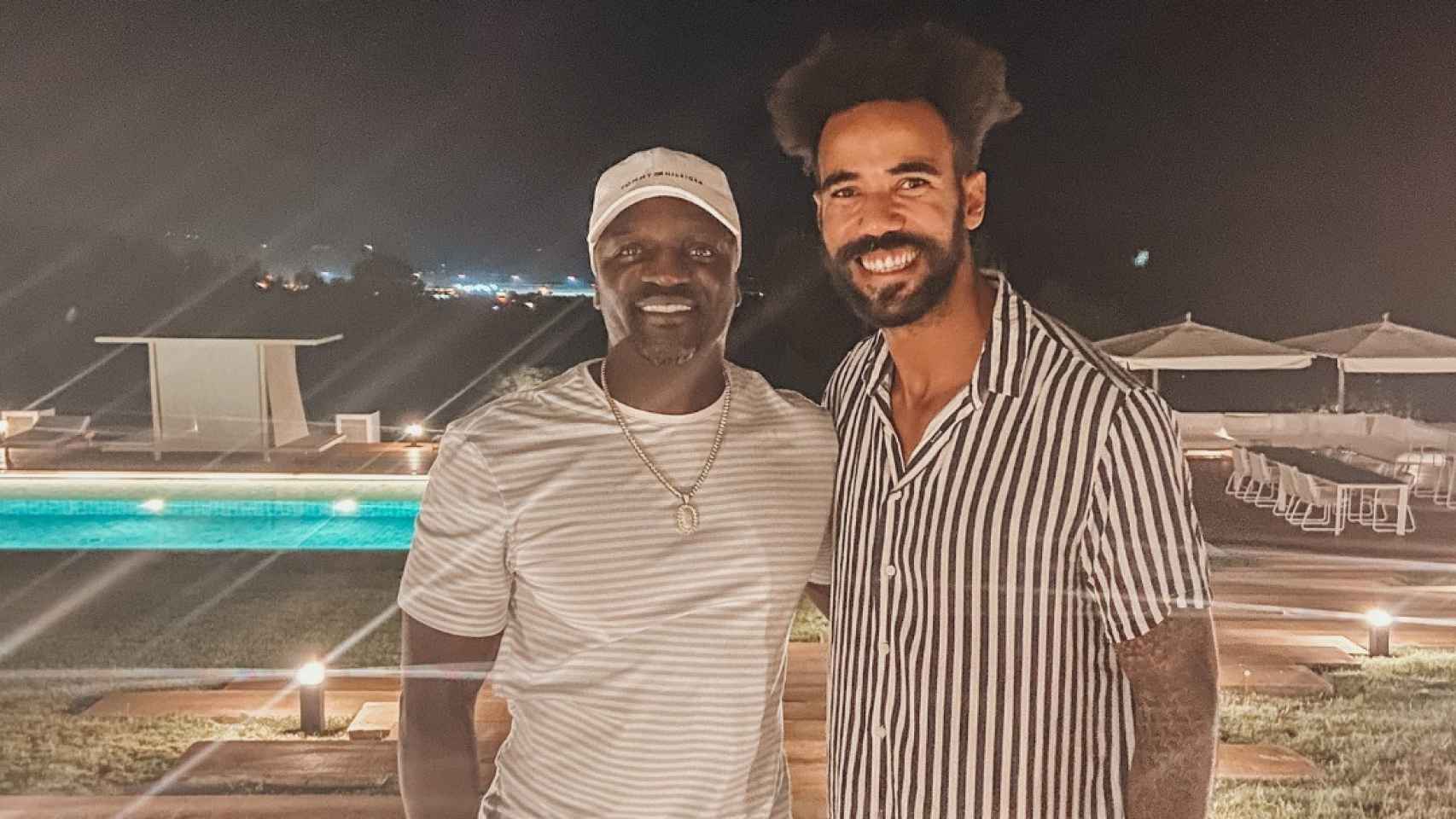 Sergio Zubiadut y Akon.