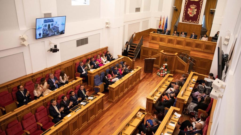 Panorámica del salón de plenos del Parlamento autonómico.
