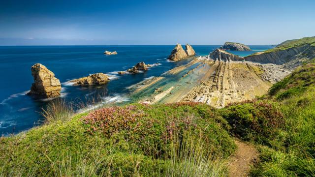 La impresionante piscina natural en España que recomienda National Geographic