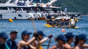 La ola de calor coincide con la festividad del Bote del Dragón, celebración en la que se llevan a cabo competiciones de remo