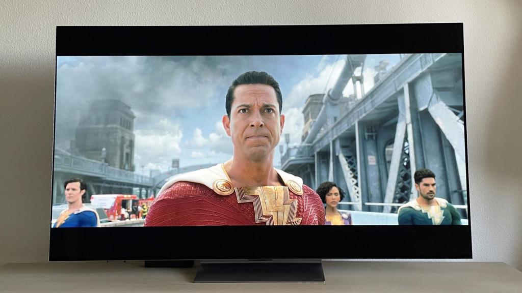 El LG G3 con la película ¡Shazam! La furia de los dioses.