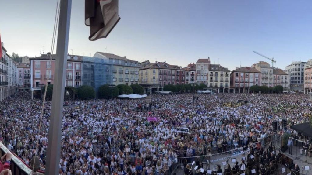 La Plaza Mayor de Burgos, a rebosar