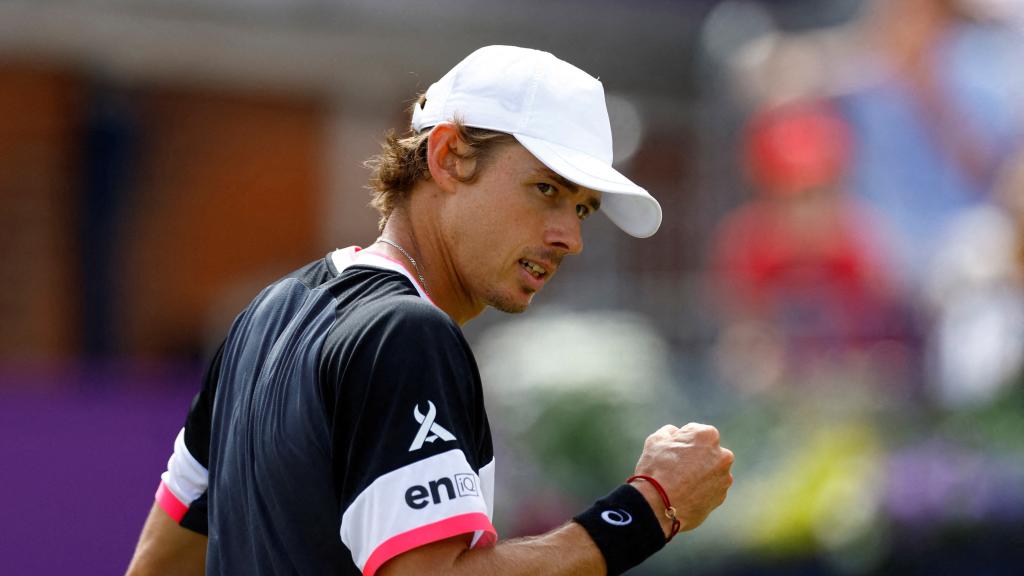 Alex de Miñaur, durante un partido en Queen's.