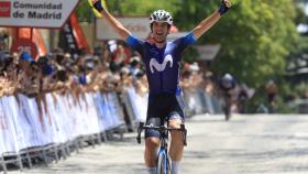 Oier Lazkano celebra su victoria en el Campeonato de España.