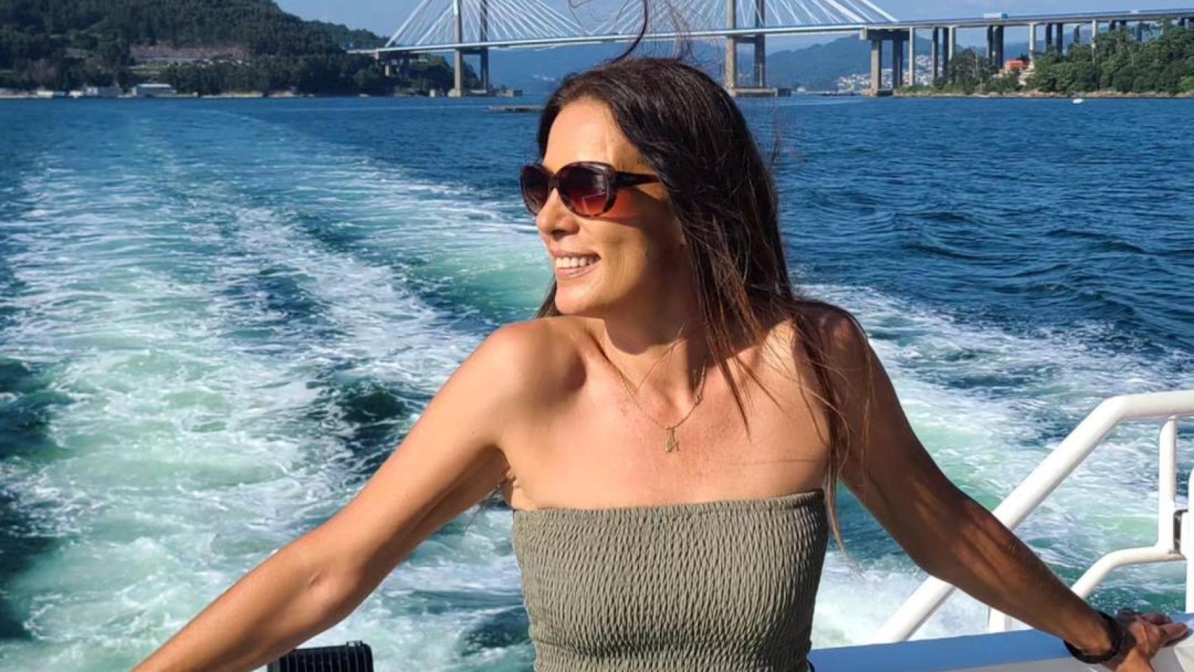 Imágenes del día: Alicia Senovilla se pone en modo verano con un paseo en barco