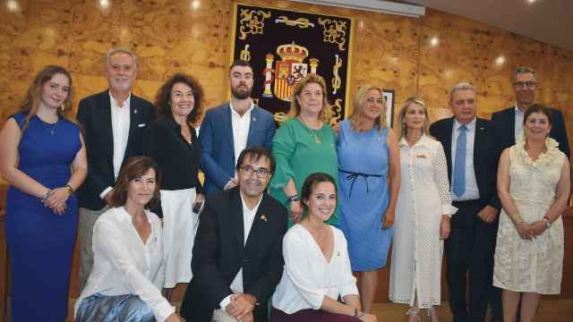 Nuevo equipo de gobierno municipal en Torrelodones con Almudena Negro como alcaldesa.