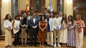 Los mejores expedientes de A Coruña reciben un premio en el Ayuntamiento