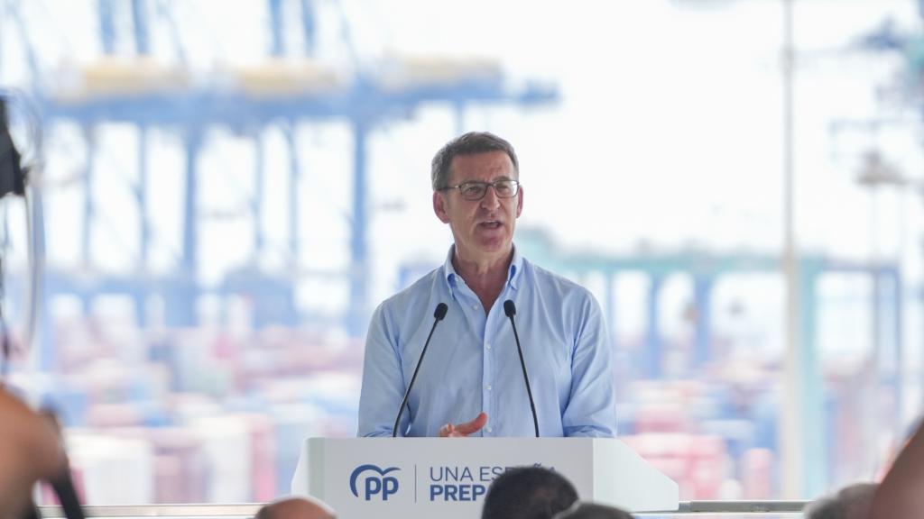 Alberto Núñez Feijóo, líder del PP, este martes en un acto en Valencia.