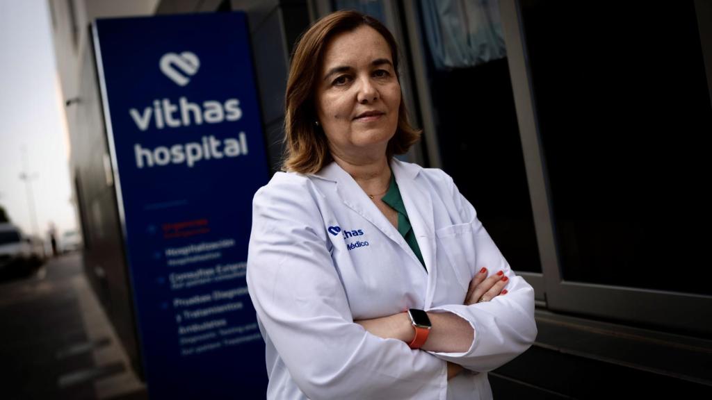 La doctora Josefina Pinedo posa para EL ESPAÑOL de Málaga.