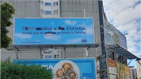 Imagen de la valla publicitaria de ‘Hablamos Español’ este viernes