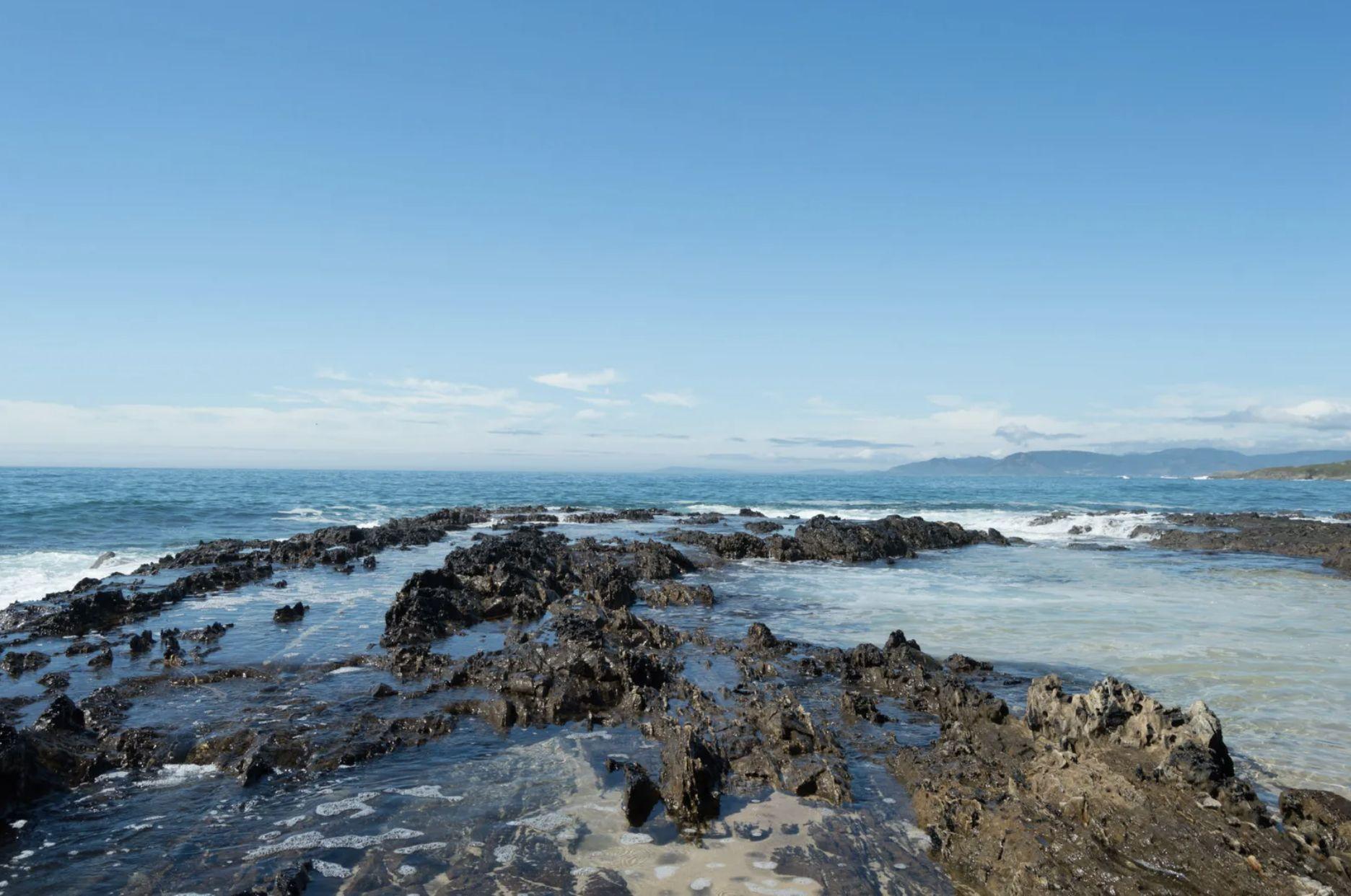 Pozas naturales en el entorno de la playa de As Furnas. Foto: Shutterstock