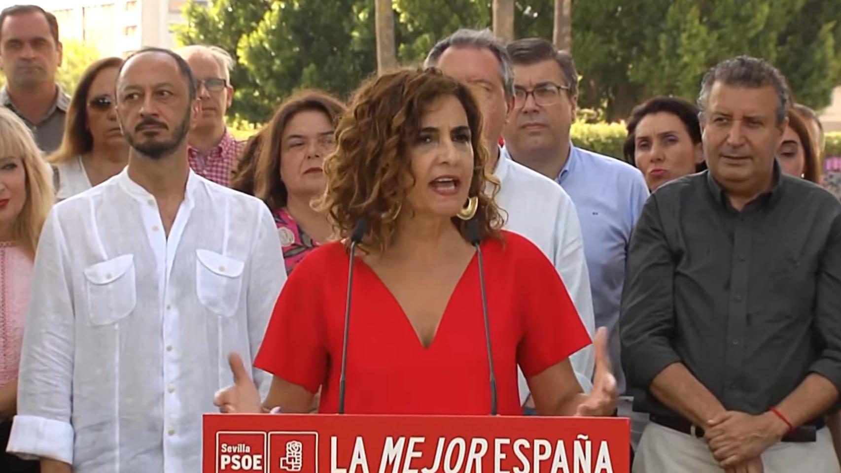 La vicesecretaria general del PSOE y ministra de Hacienda, María Jesús Montero