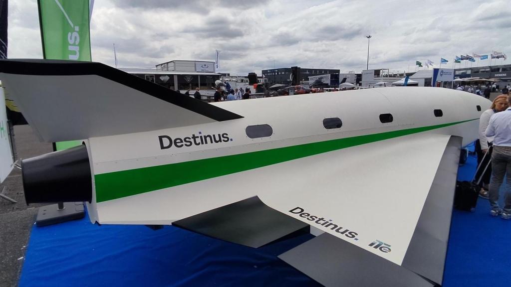 Destinus 3 en exposición en el Paris Air Show