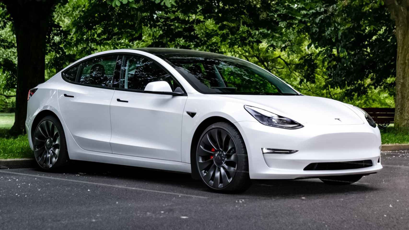 El Tesla Model 3 es el segundo coche eléctrico más vendido en España.