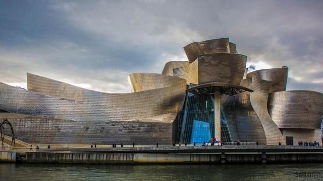 Museo Guggenheim de Bilbao. Foto: Wikipedia