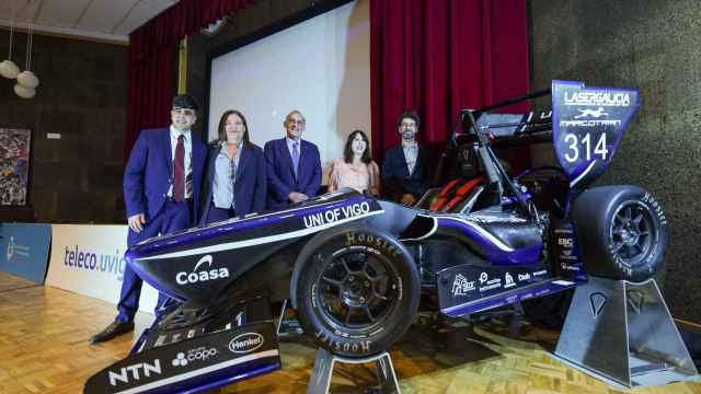 Presentación del nuevo monoplaza UM23 de UVigo Motorsport.