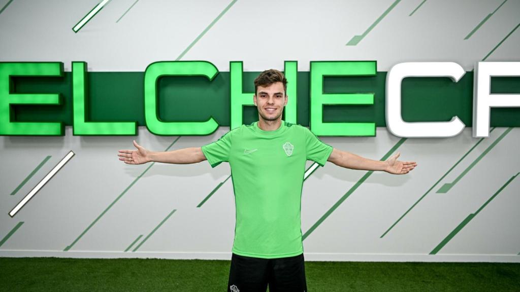 Aleix Febas, primer fichaje del Elche.