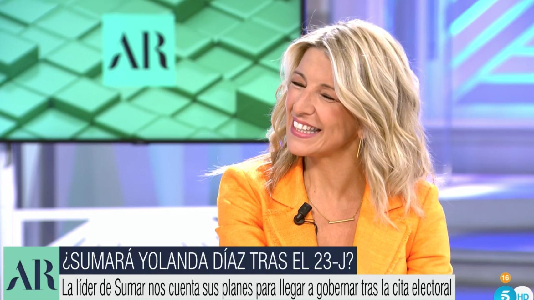 Yolanda Díaz durante su entrevista en el programa de Ana Rosa Quintana.