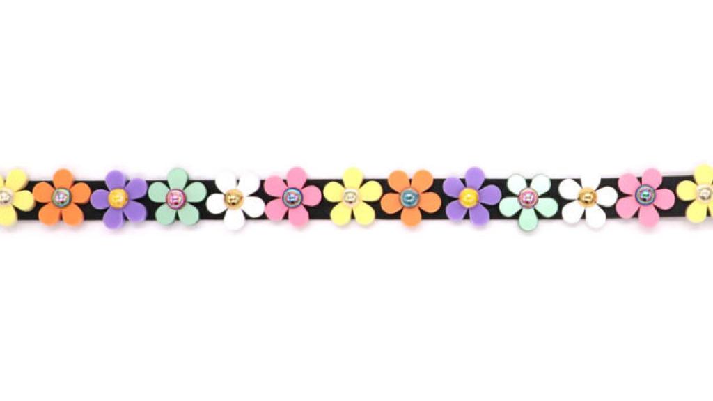 Choker de flores de Lausett.
