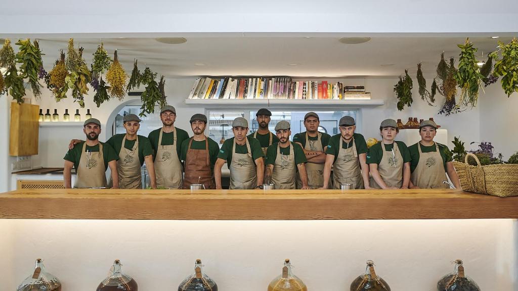 El equipo de cocina de Es Tragón.