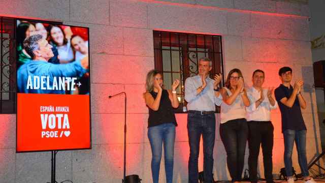 Milagros Tolón y Esther Padilla han abierto la campaña electoral en Toledo con Álvaro Gutiérrez