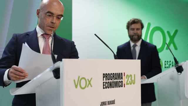 El vicepresidente de Acción Política de Vox, Jorge Buxadé y su portavoz en el Congreso, Iván Espinosa de los Monteros.