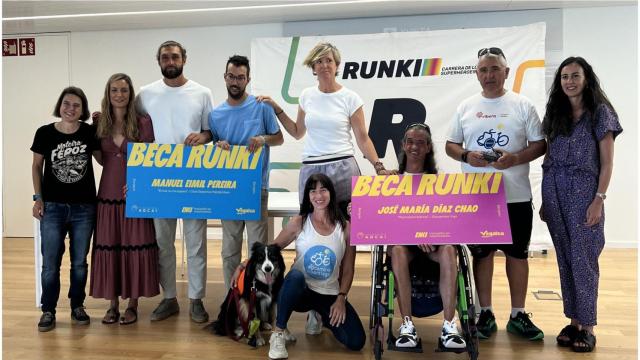 Acto de entrega de las becas Runki-Vegalsa-Eroski este viernes