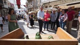 José Miñones durante su visita a Betanzos.