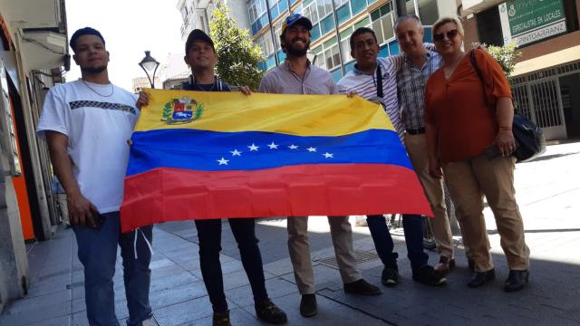 Gallardo y Sáez en el encuentro en Valladolid con ciudadanos de Venezuela