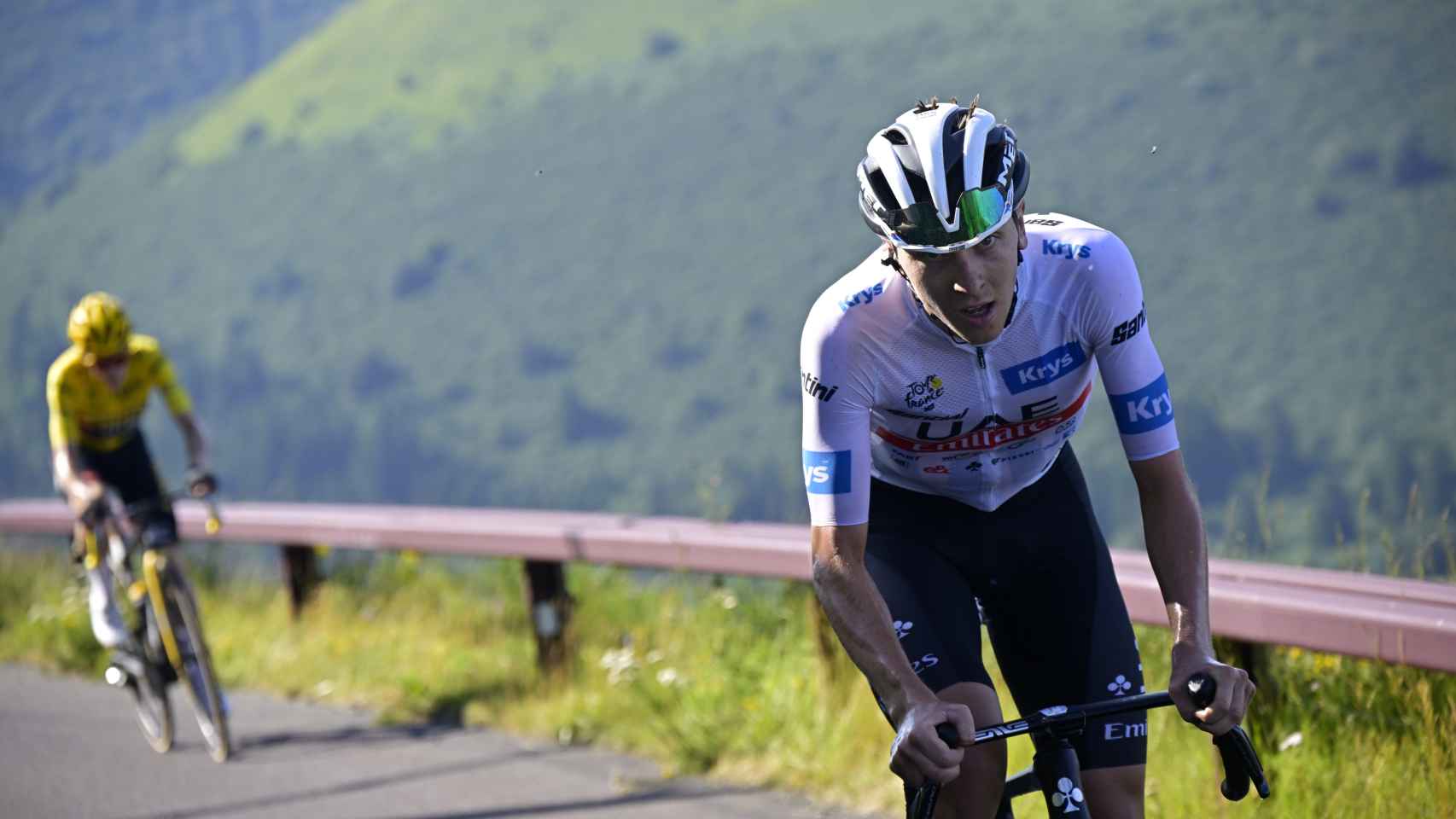 Tadej Pogacar y Jonas Vingegaard en el Tour de Francia.