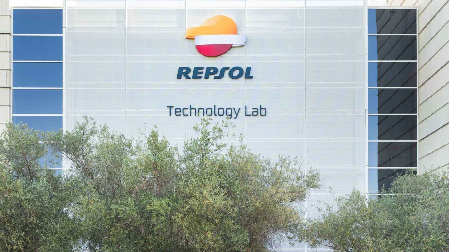 Fachada del edificio de Repsol Technology Lab.