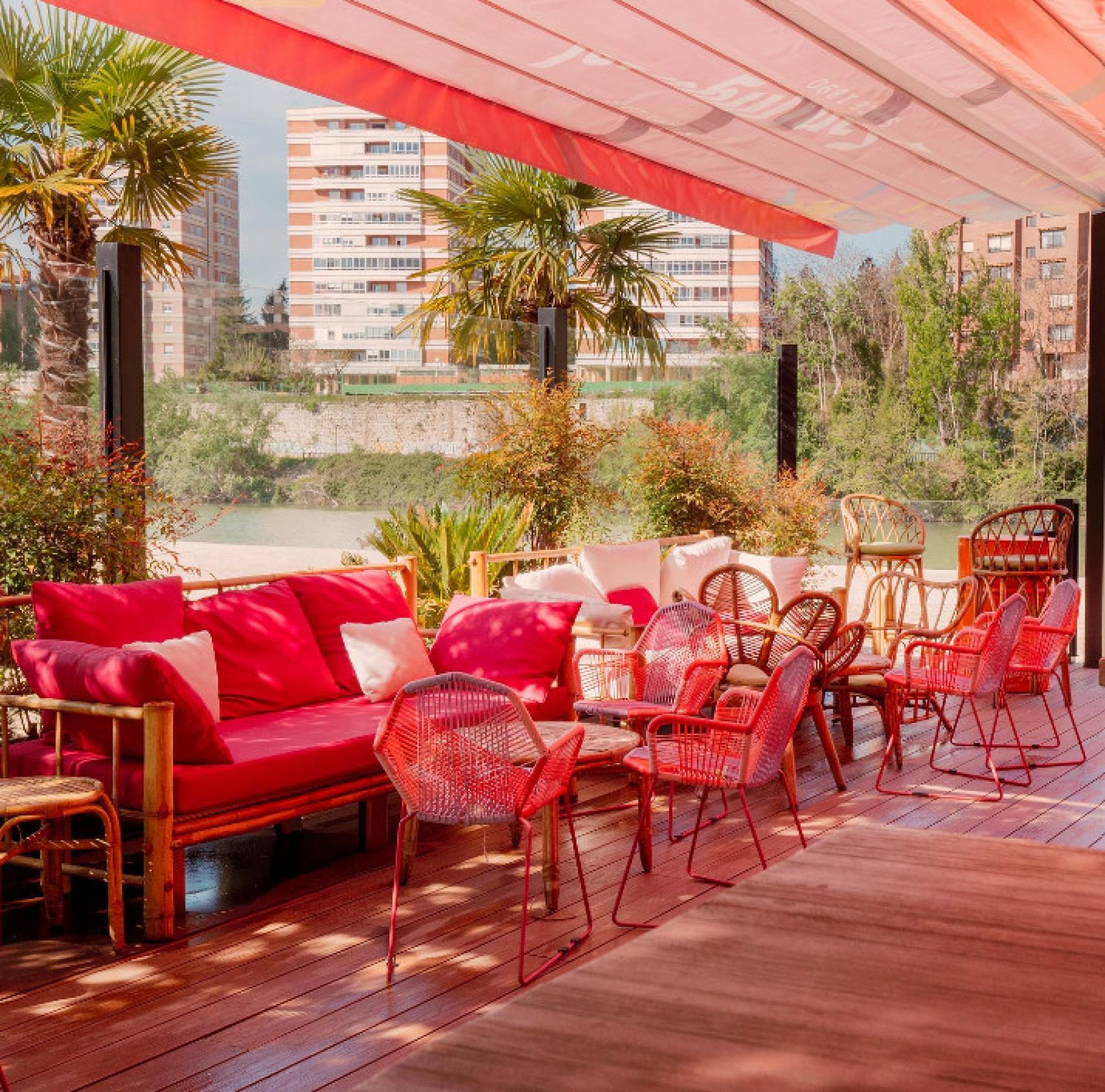 Terraza de la Pera Limonera