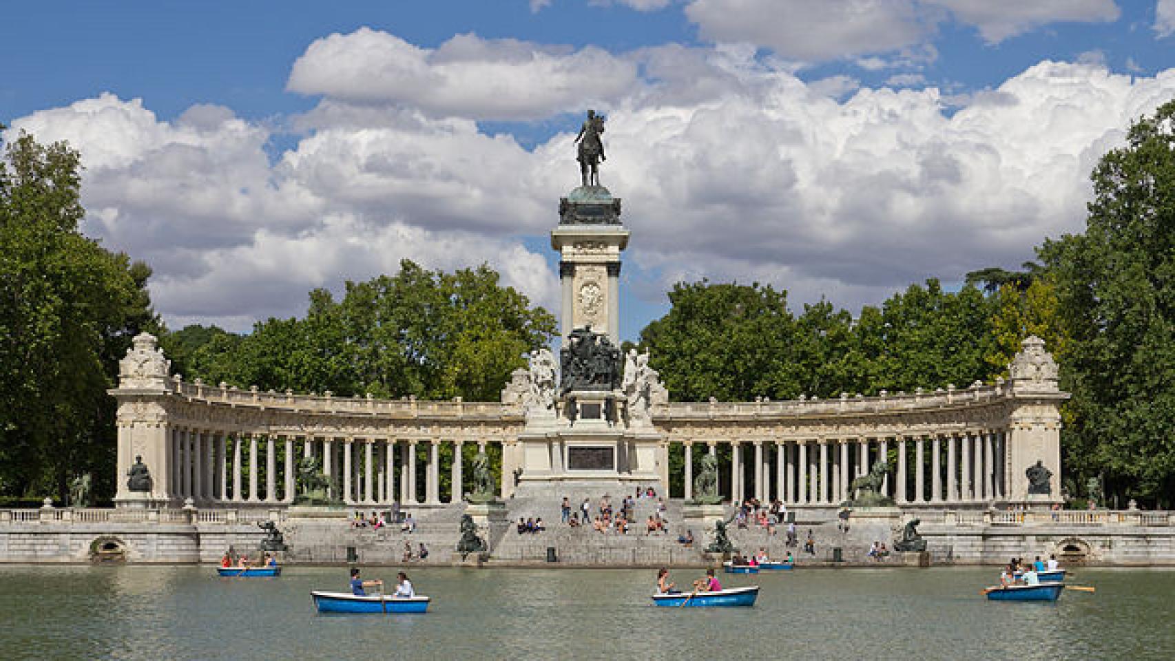Monumento a Alfonso XII en el Parque del Retiro.
