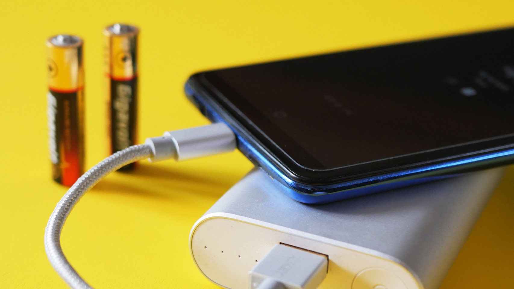 La batería del móvil es el componente que más rápido se degrada con el uso