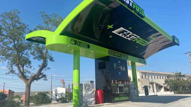 Abre una gasolinera low cost con puntos de recarga eléctrica en Bargas (Toledo)