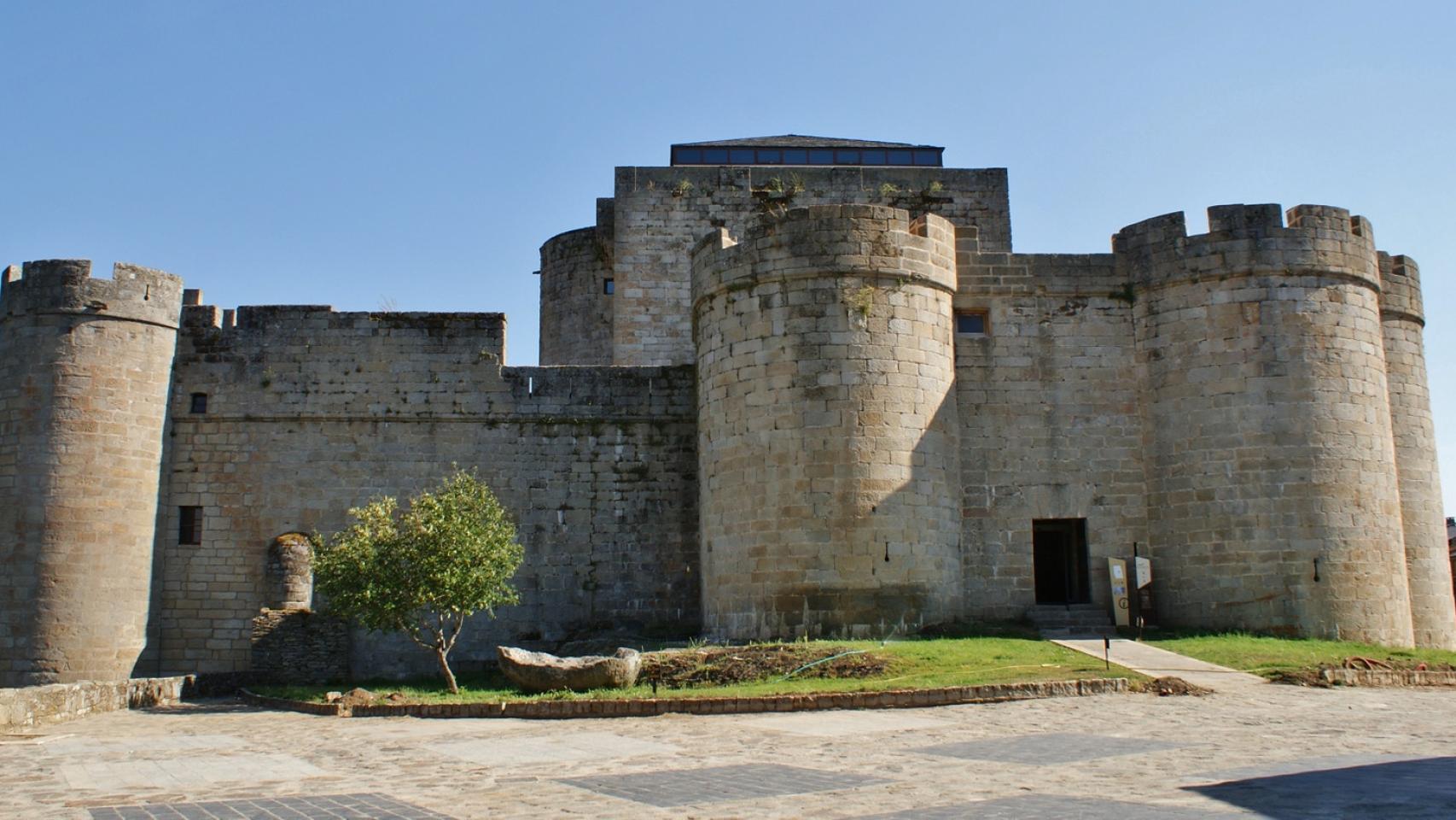 Castillo de los Condes de Benavente en Puebla de Sanabria