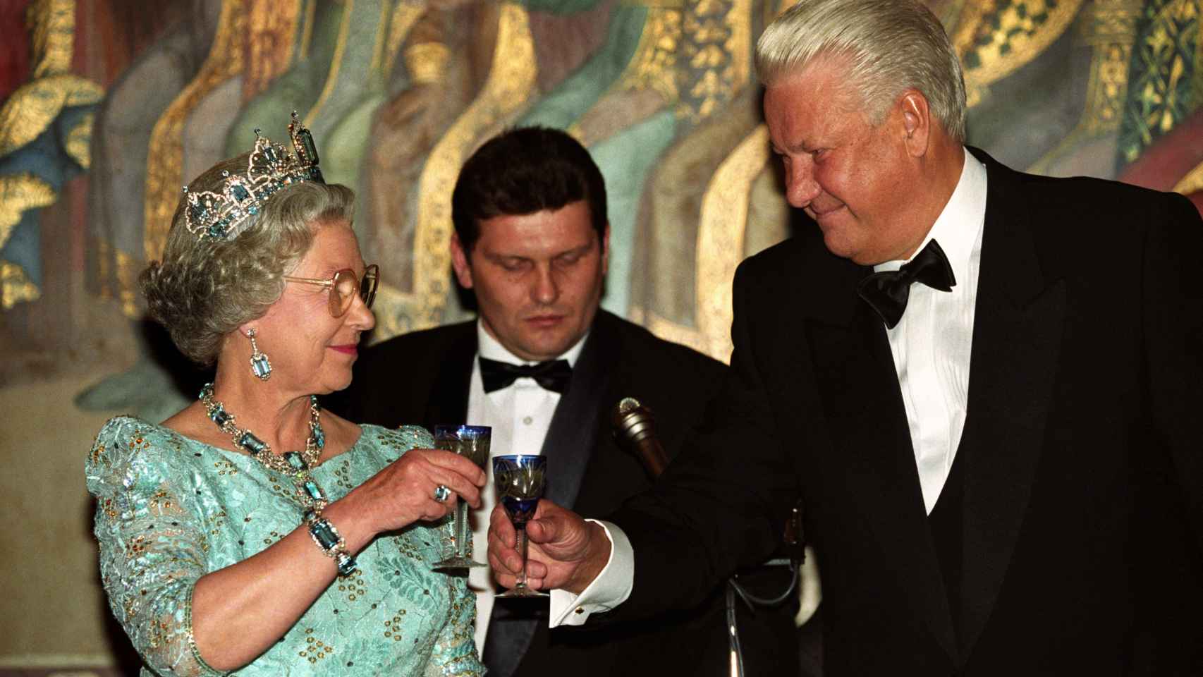 La Reina Isabel II y Boris Yeltsin, en una imagen de 1994.