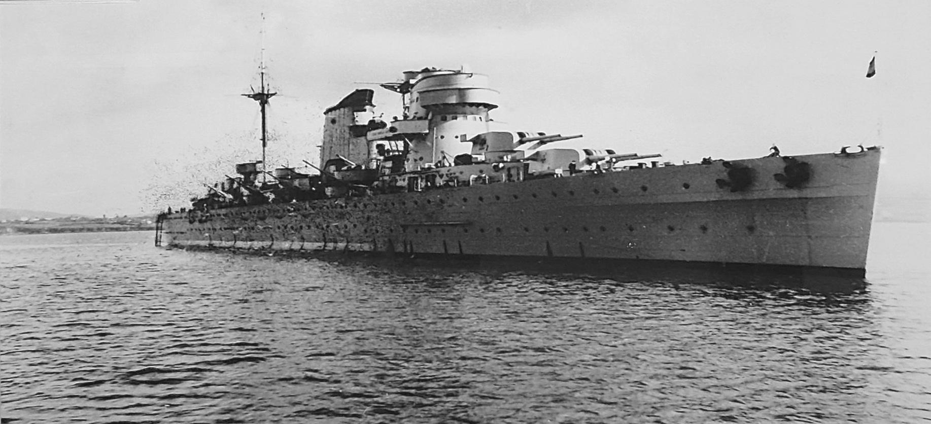 El crucero Baleares. https://es.wikipedia.org