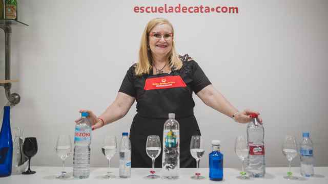 Las seis marcas de agua probadas por Carmen Garrobo, directora de la Escuela Española de Cata